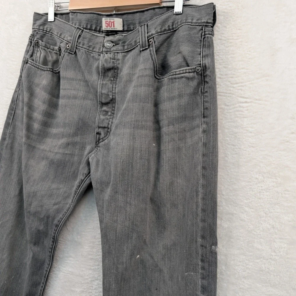 VTG Levi's 501 Jeans Men 37x30 Gray Straight Leg Button Fly Skater Grunge Y2K